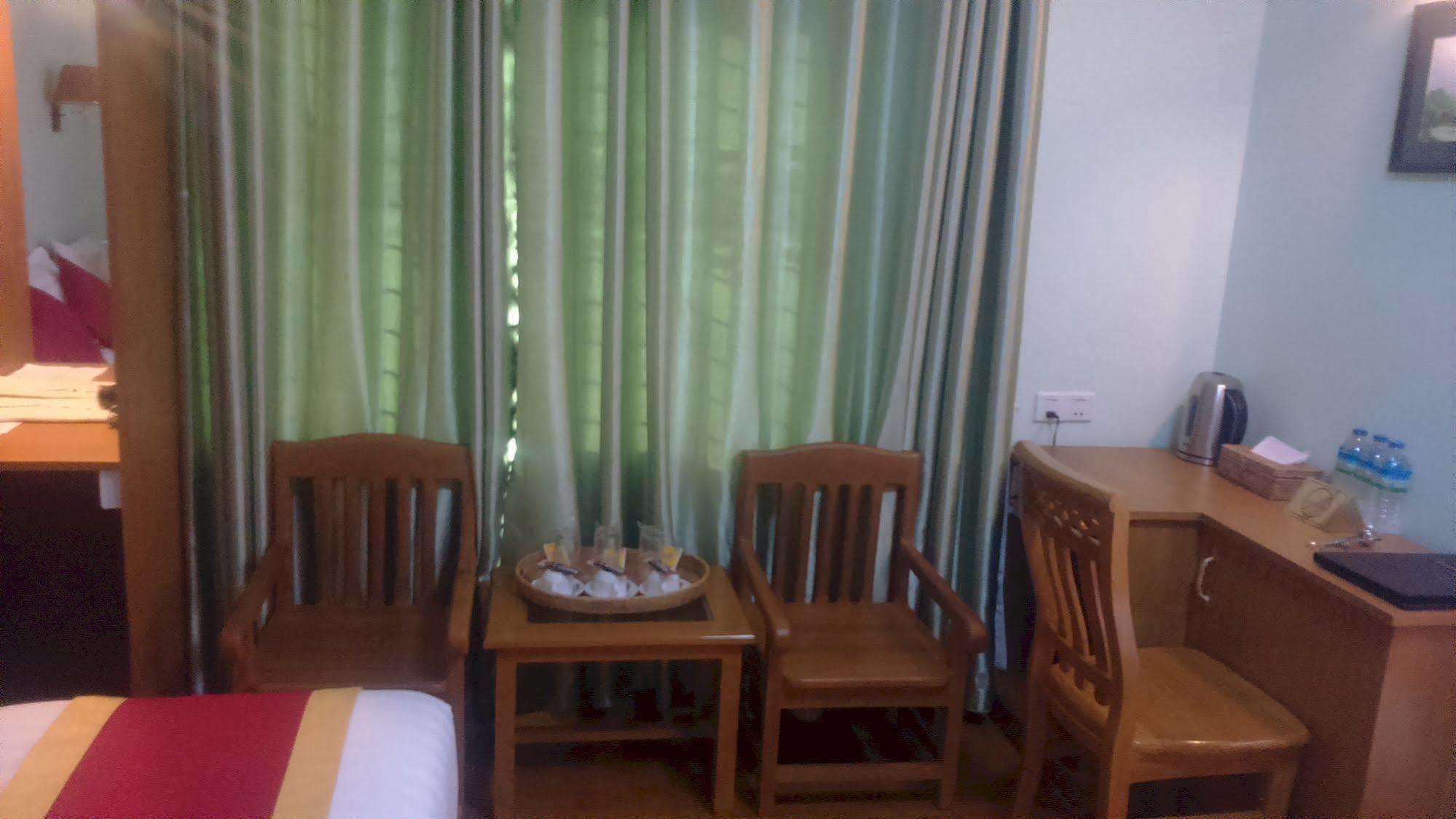Hotel A1 Mandalay Exterior foto